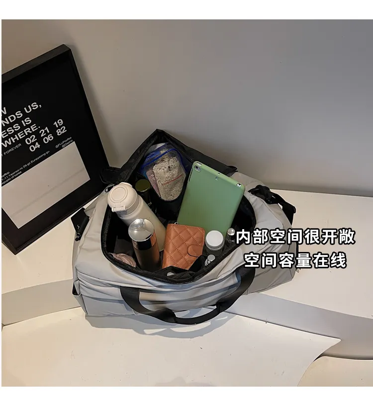 Multi-Pocket Gym & Travel Duffel — detail 10