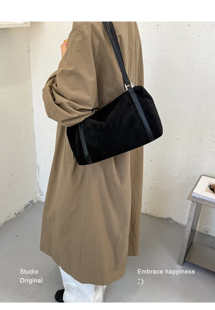 Suede-Effect Shoulder Bag with Bear Charm — detail 10